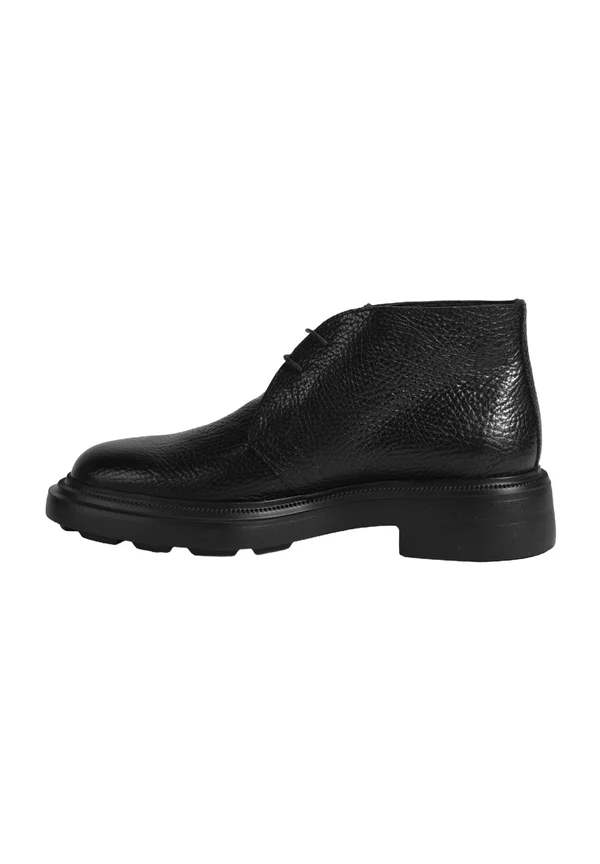 Smart lace-ups - black