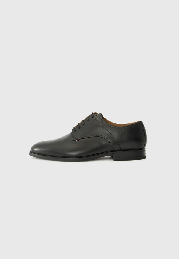 Smart lace-ups - black
