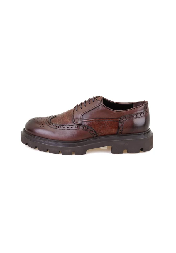 Smart lace-ups - brown