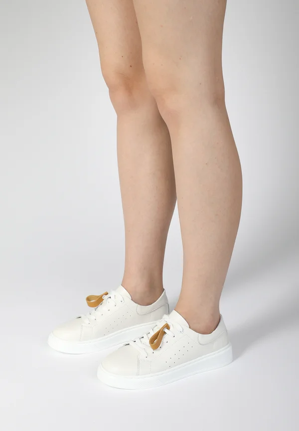 SNEAKER - Trainers - off white