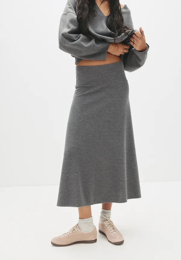 SOFT-TOUCH MIDI - A-line skirt - grey
