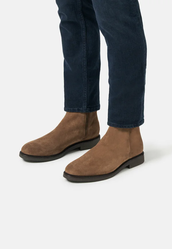 SOTOGRANDE - Classic ankle boots - brown suede