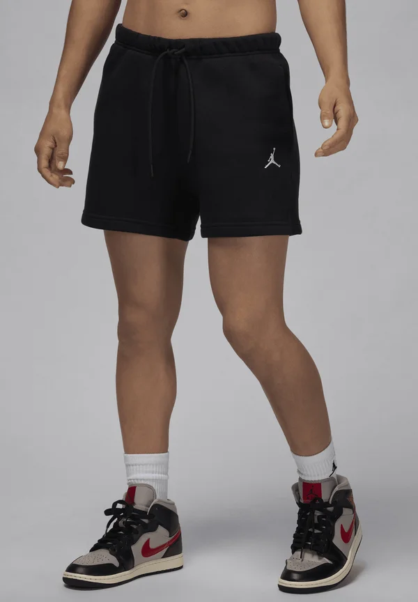 Sports shorts - black white