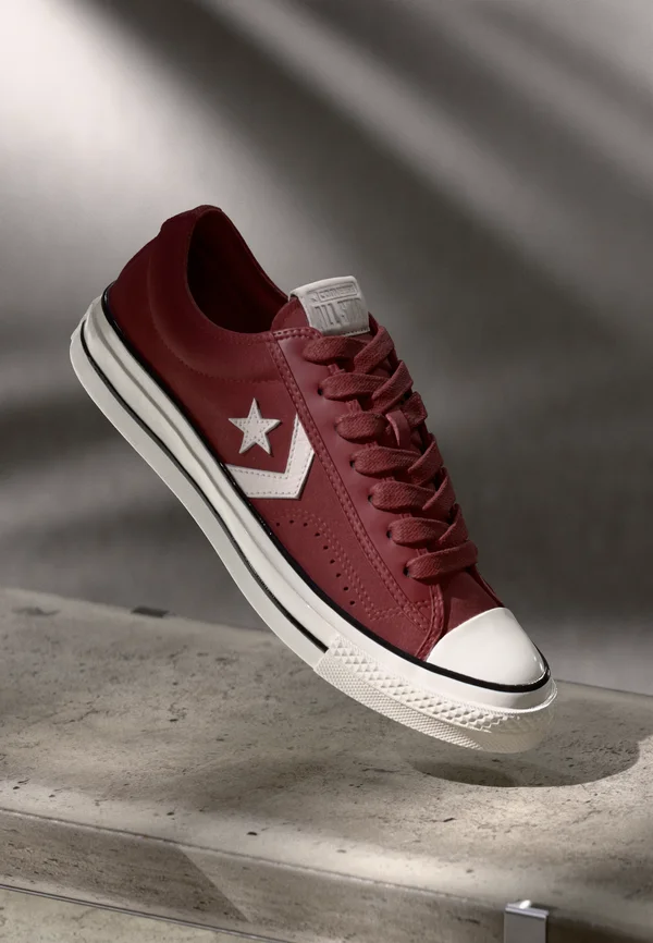 STAR PLAYER 76 UNISEX - Trainers - rottin apple/vintage white