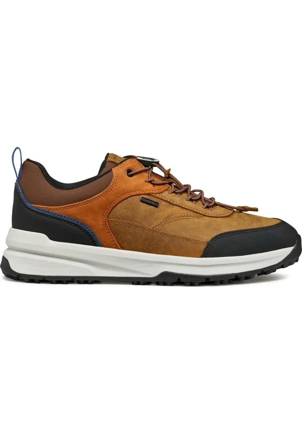 STERRATRAIL GRIP - Trainers - ochre