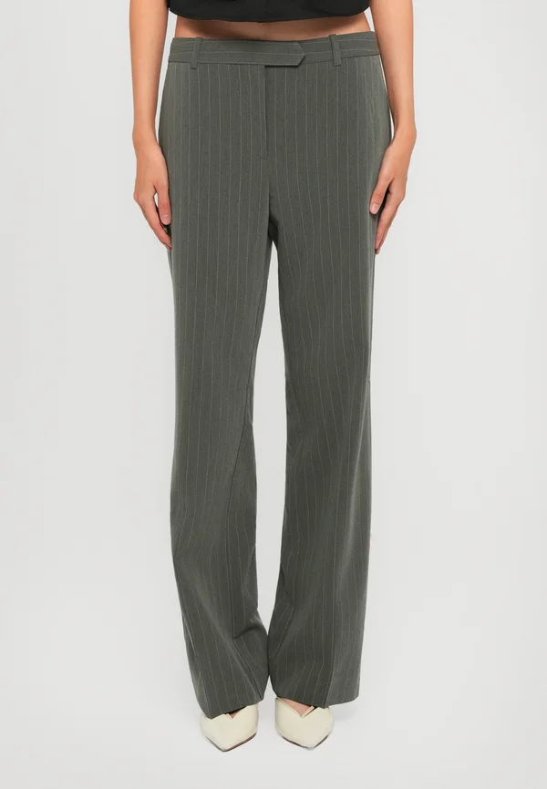 STEVEN STRAIGHT PANTS - Trousers - grey/white