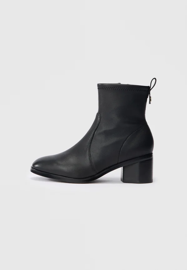 STRETCH BOOTIE - Classic ankle boots - black