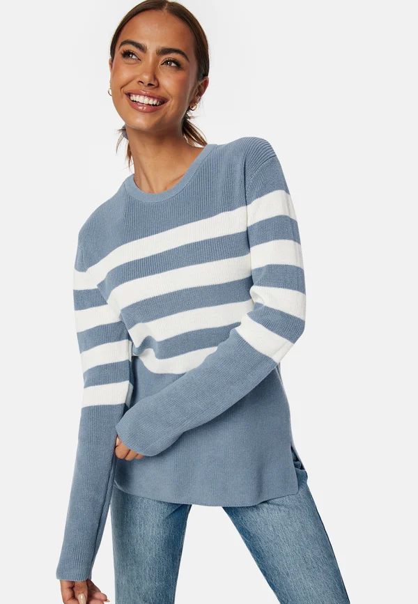 STRIPED O-NECK KNITTED SWEATER - Jumper - light blue