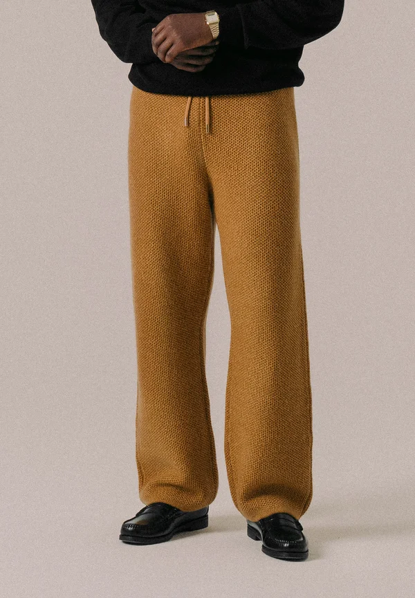 STRUCTURE PANTS UNISEX - Trousers - taffy