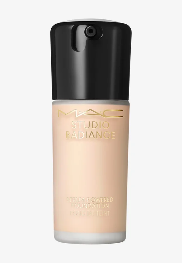 STUDIO RADIANCE SERUM-POWERED FOUNDATION - Foundation - nw10