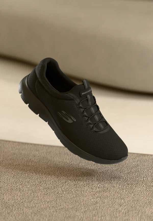 SUMMITS - Trainers - black