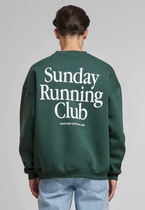 SUNDAY RUNNING CLUB - Sweatshirt - green