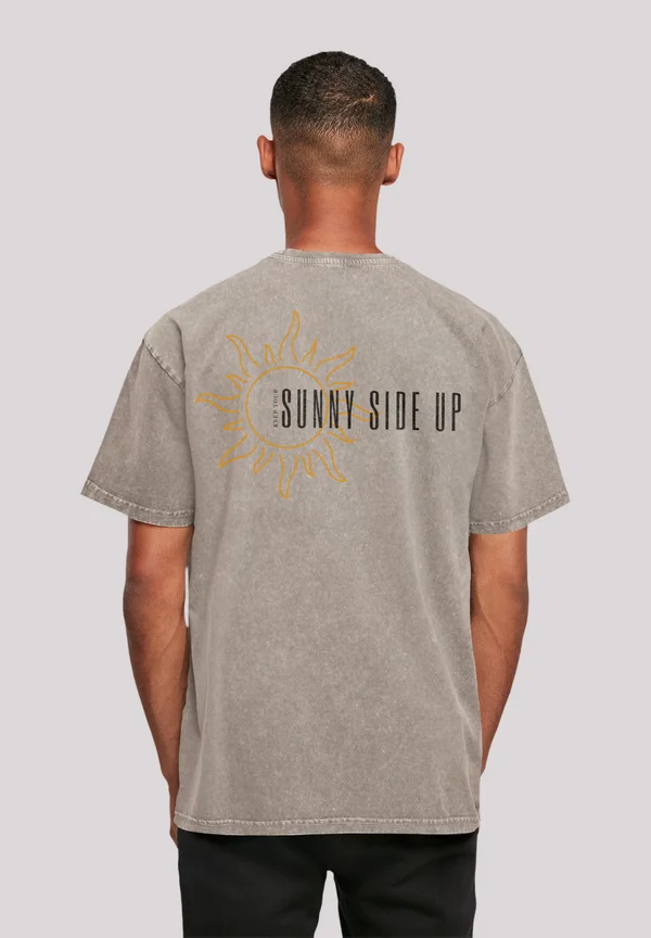 SUNNY SIDE UP - Print T-shirt - asphalt
