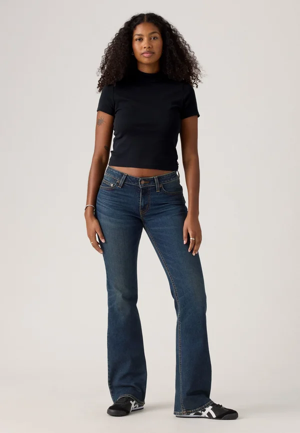 SUPERLOW BOOTCUT - Bootcut jeans - sweep down