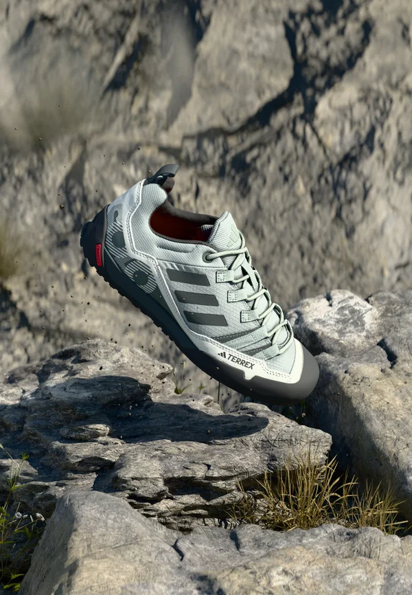 SWIFT SOLO 2.0 HIKING - Trainers - silver green/legend ivy/linen green