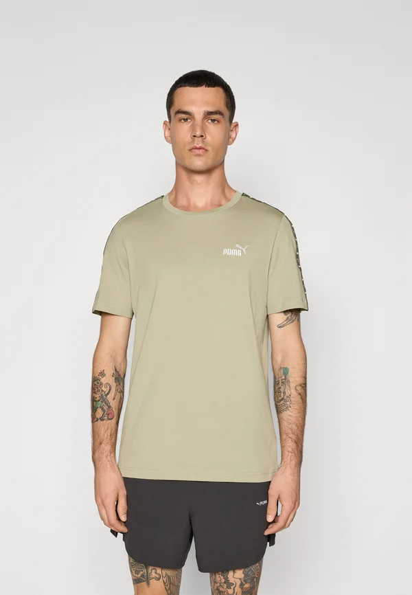 TAPE TEE - Print T-shirt - lux army