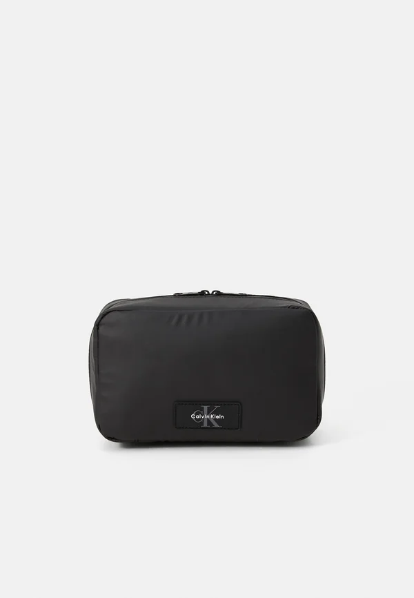 TECH UTILITY  - Wash bag - black