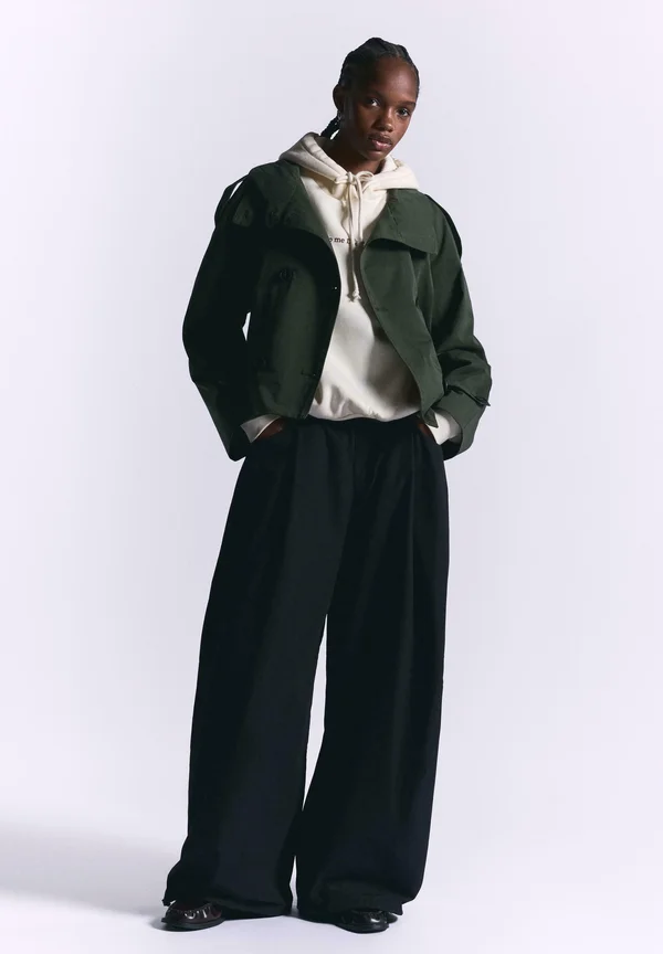 TECHNICAL BALLOON PARACHUTE - Trousers - black