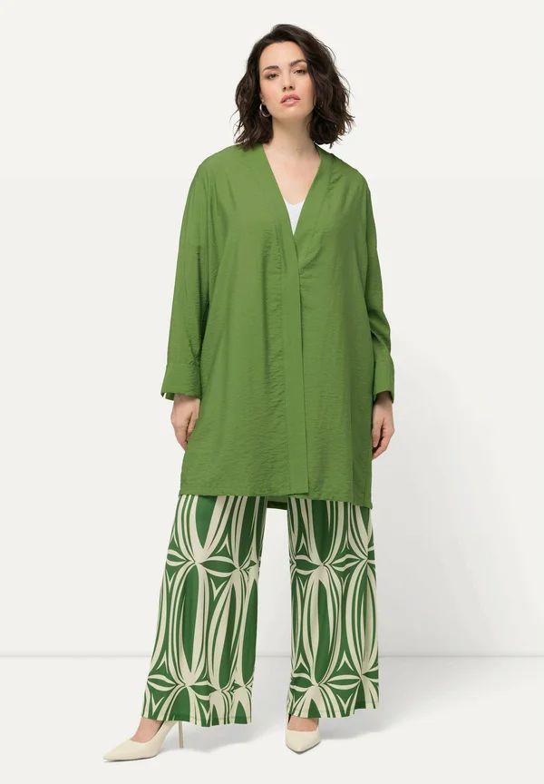 TEXTURED BACK - Summer jacket - moss green