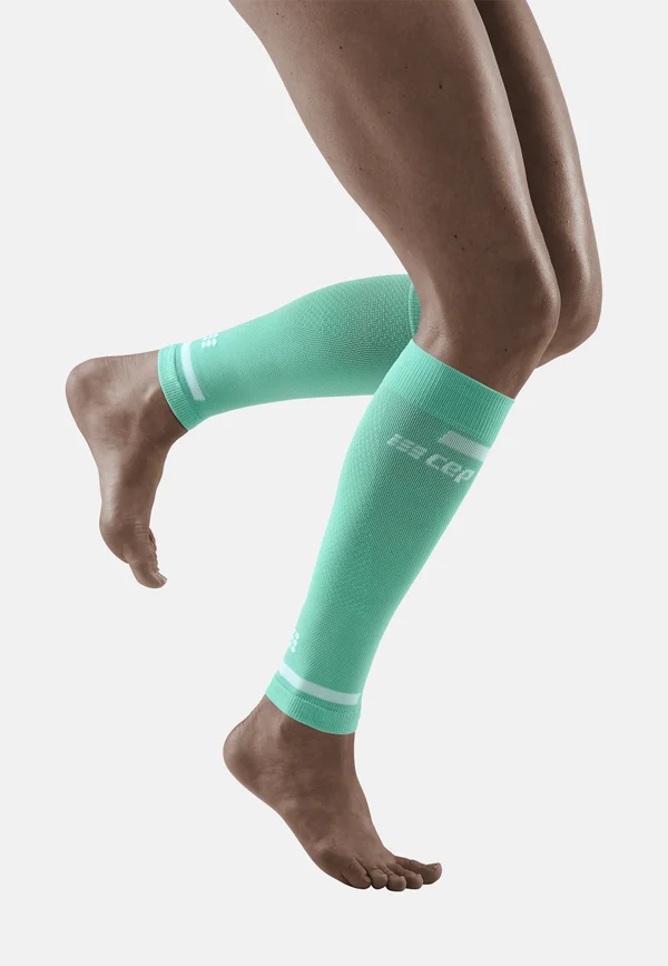 THE RUN COMPRESSION CALF SLEEVES - MADE IN GERMANY - Knee high socks - ocean