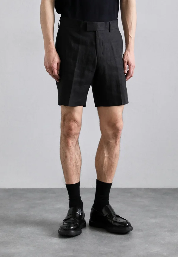 THIAGO - Shorts - black
