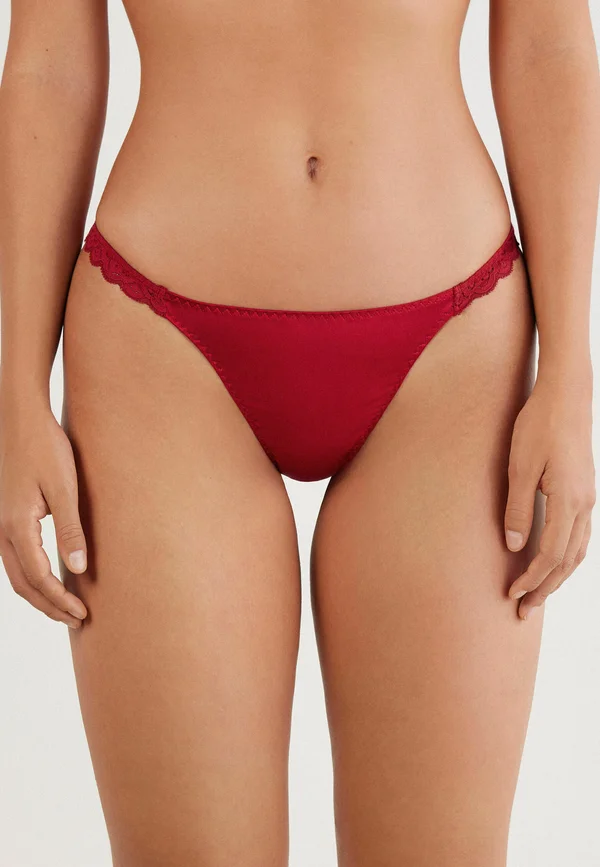 Thong - red