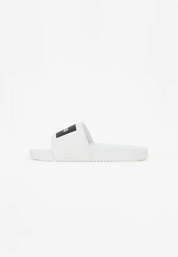 TIMEIN - Slippers - white