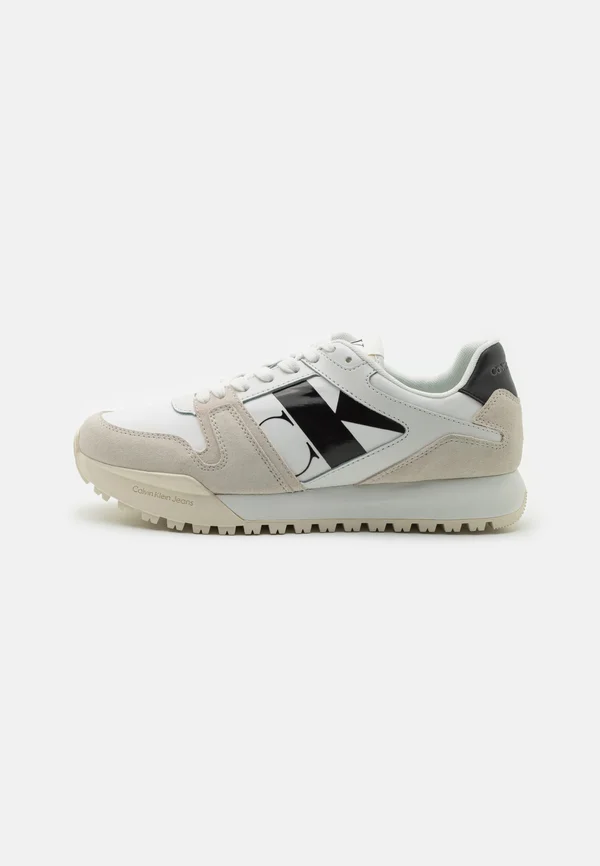 TOOTHY RUN LACEUP  - Trainers - bright white/creamy white/black
