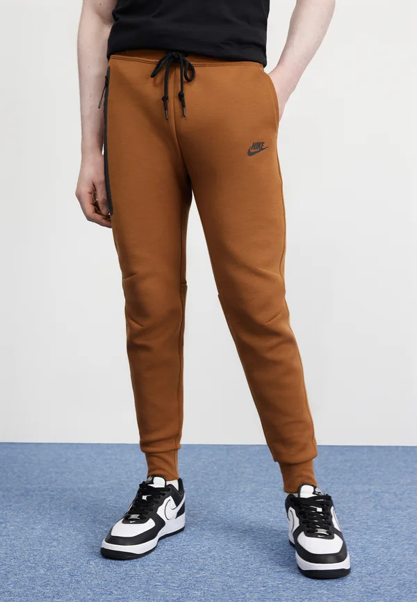 Tracksuit bottoms - british tan/black