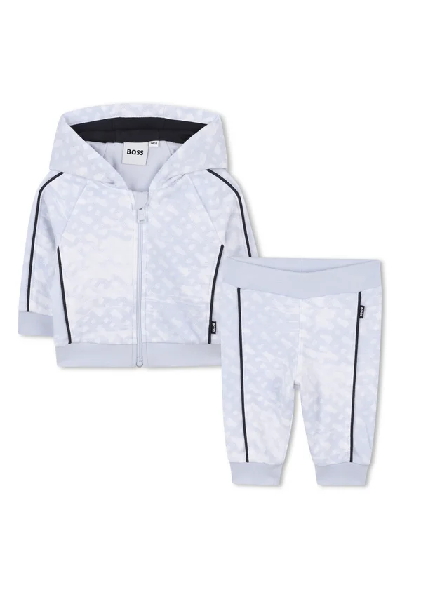 Tracksuit - pale blue