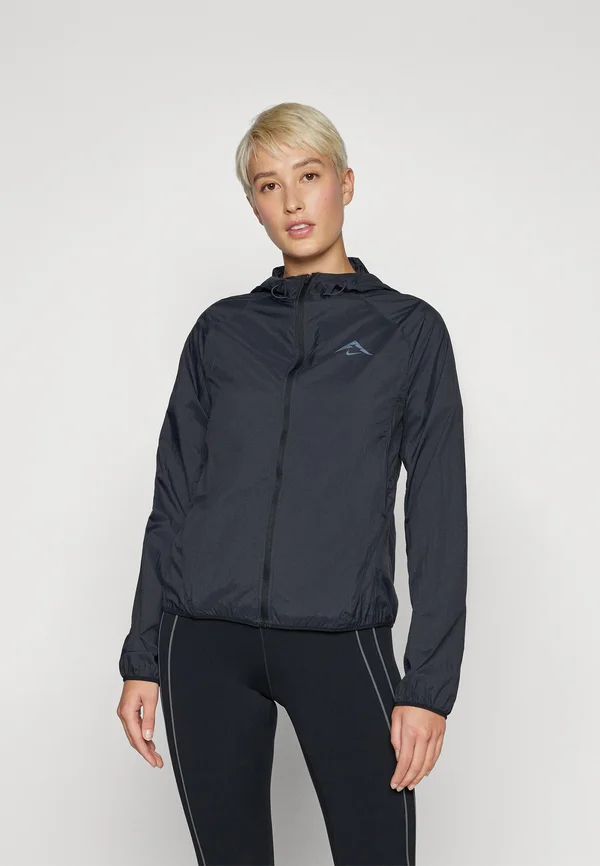 TRAIL - Running jacket - black/white