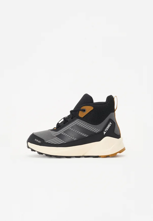 TRAILMAKER - Hiking shoes - grey six/core black/bronze strata