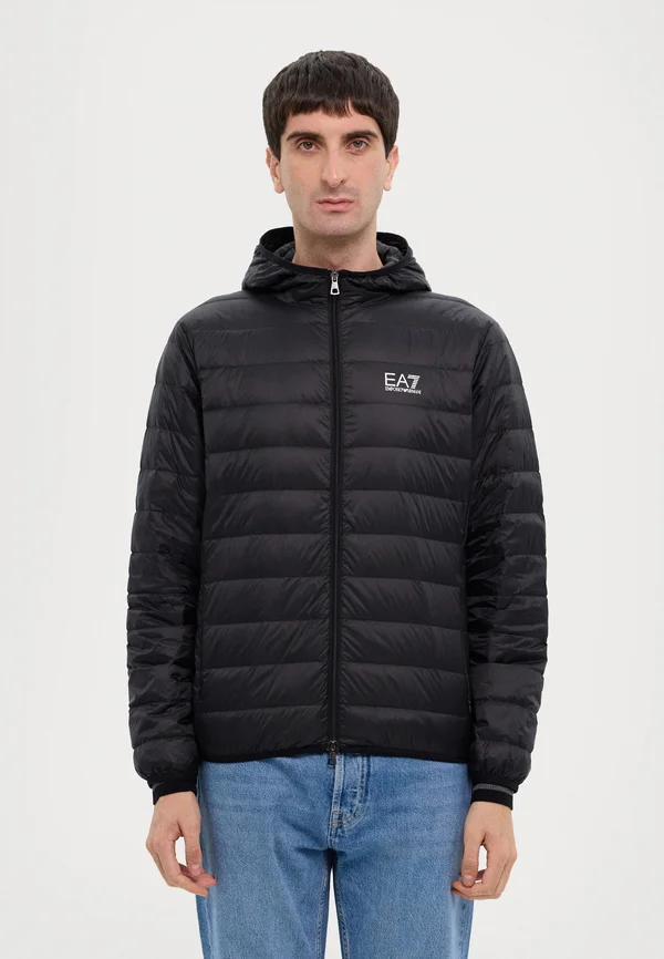 TRAIN CORE LIGHT JACKET - Down jacket - black