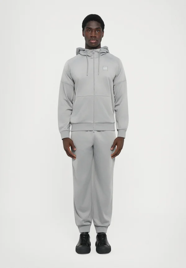 TRAIN VISIBILITY  - Tracksuit - grey/black