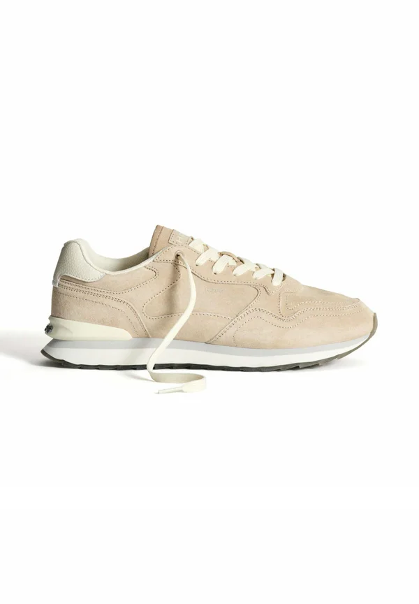 Trainers - beige