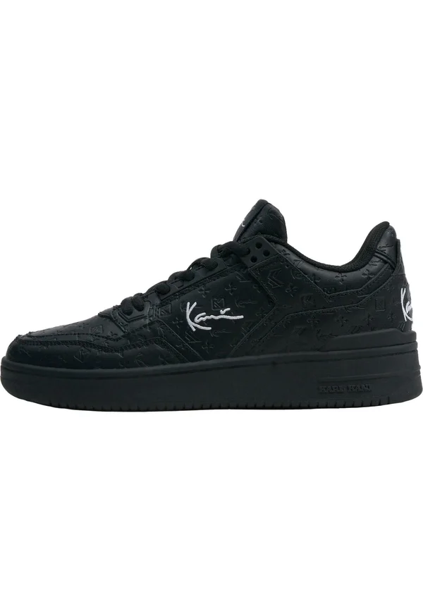 Trainers - black