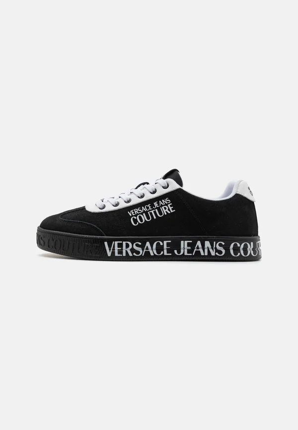 Trainers - black