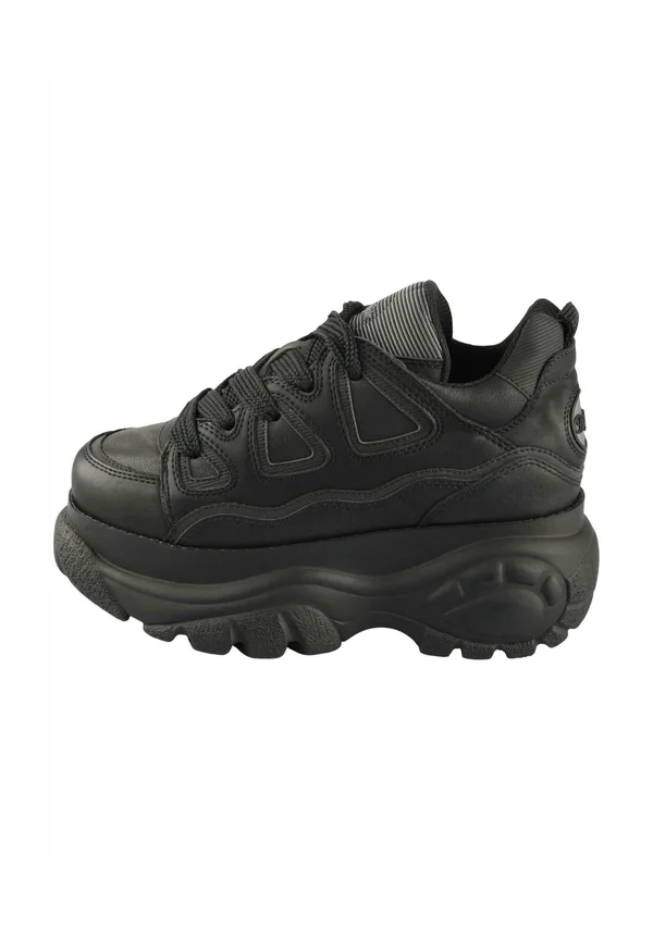 Trainers - black