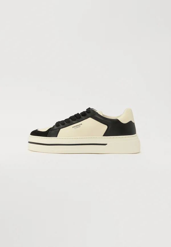 Trainers - black/cream beige