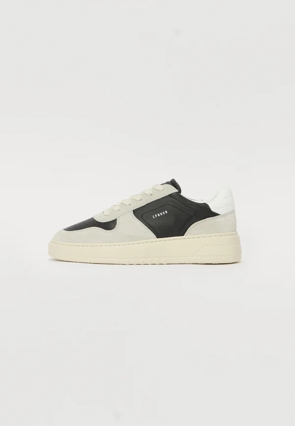 Trainers - black/grey