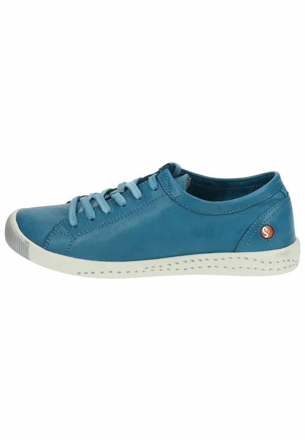 Trainers - blue denim