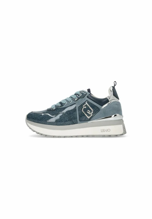 Trainers - blue
