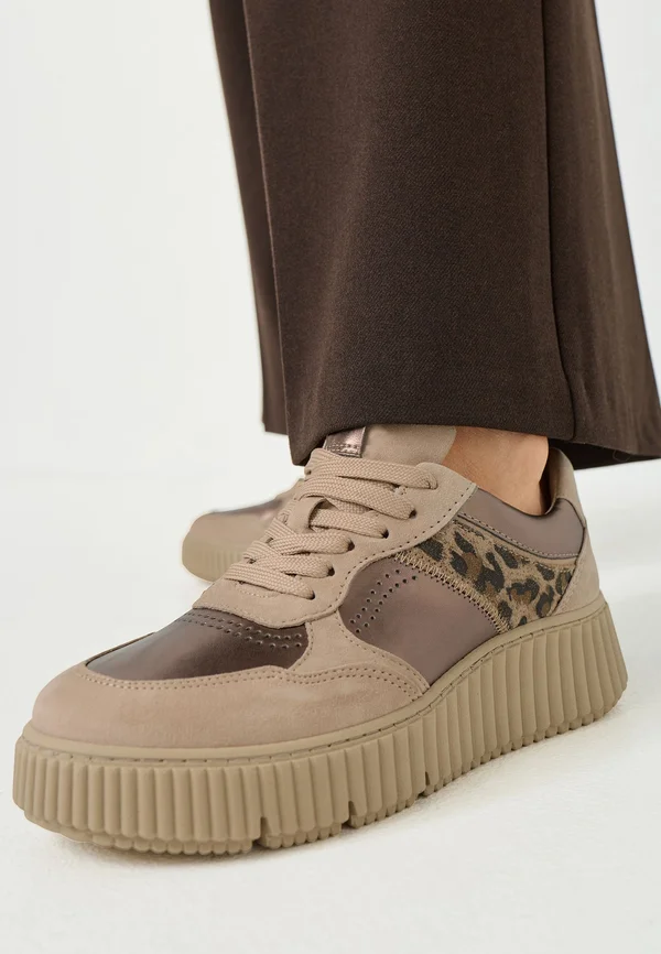 Trainers - bronce comb