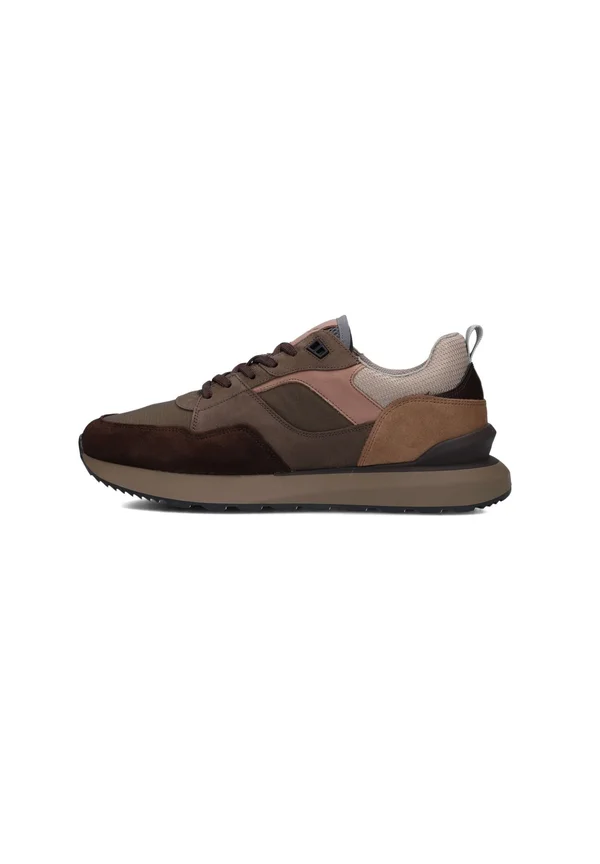 Trainers - bruin