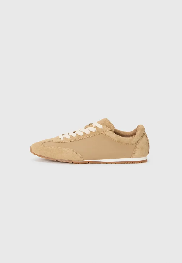 Trainers - camel