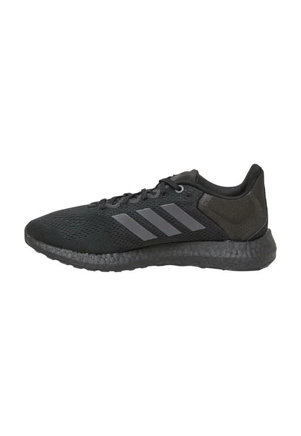 Trainers - core black