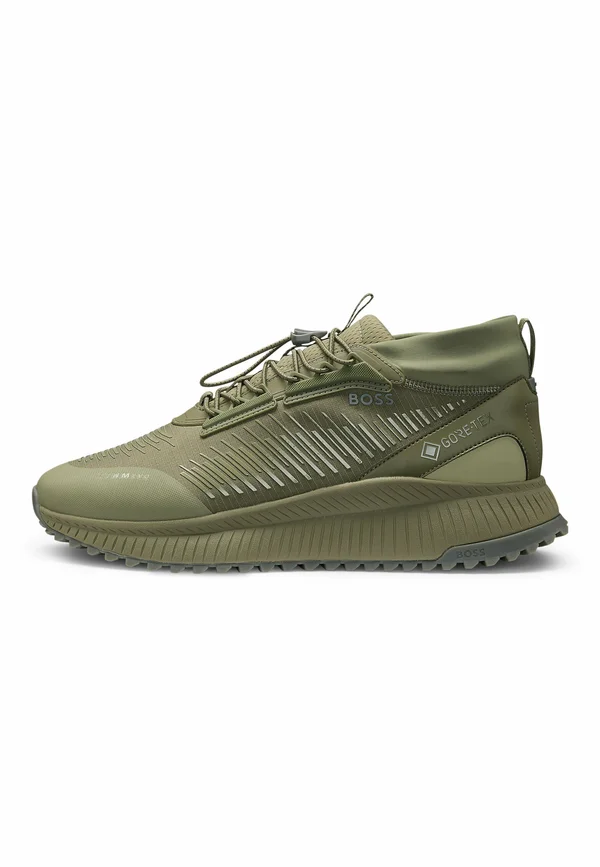 Trainers - green four