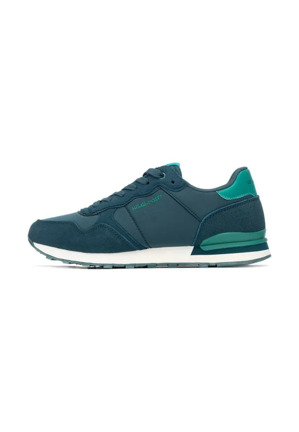Trainers - green