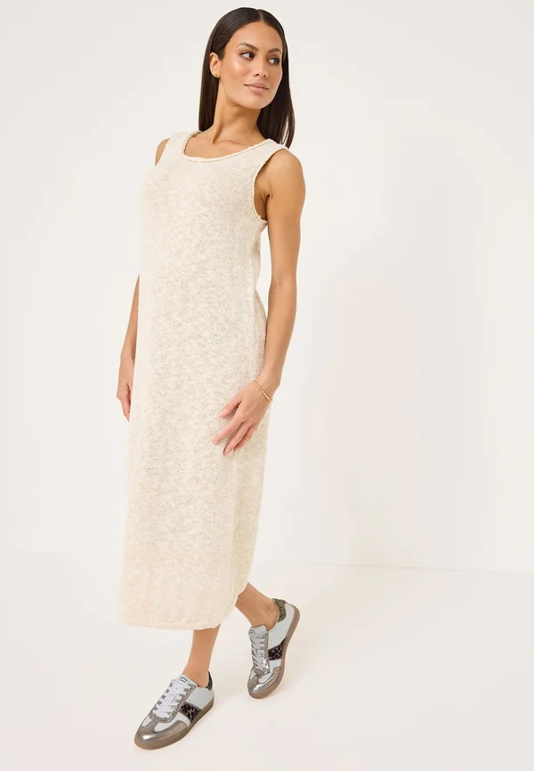 Trainers - leopard comb