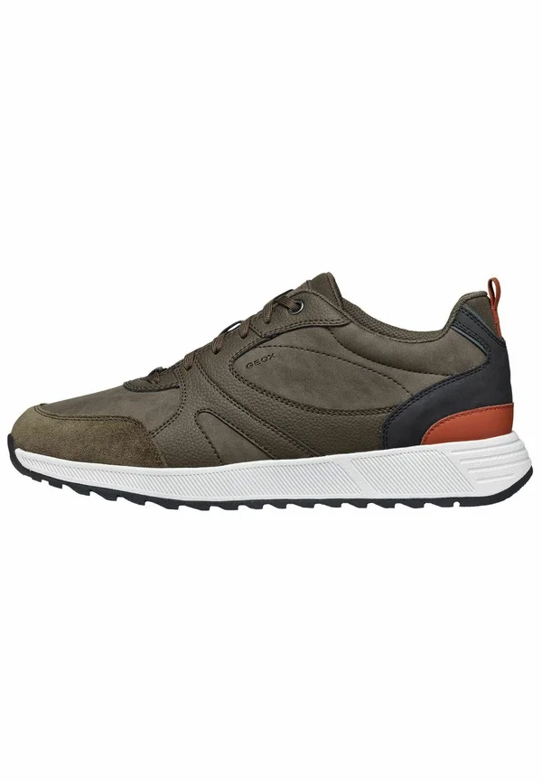 Trainers - military c